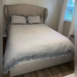 Pottery barn bedding